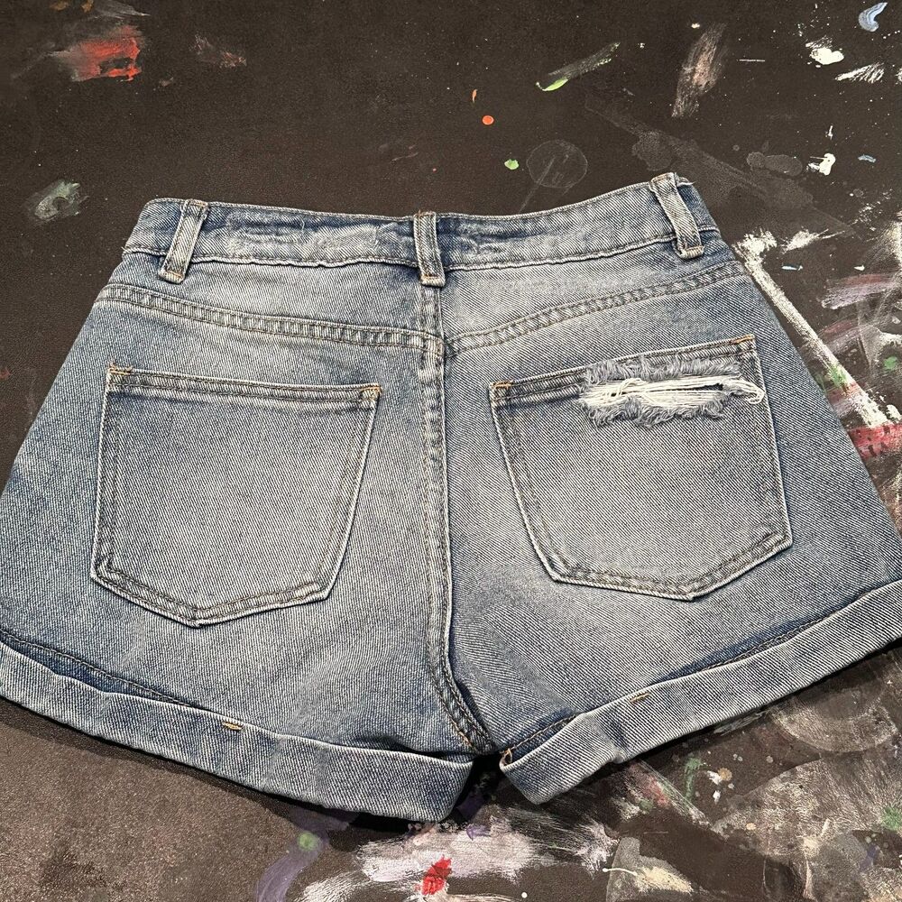 Pacsun Shorts Cuffed mom short 24